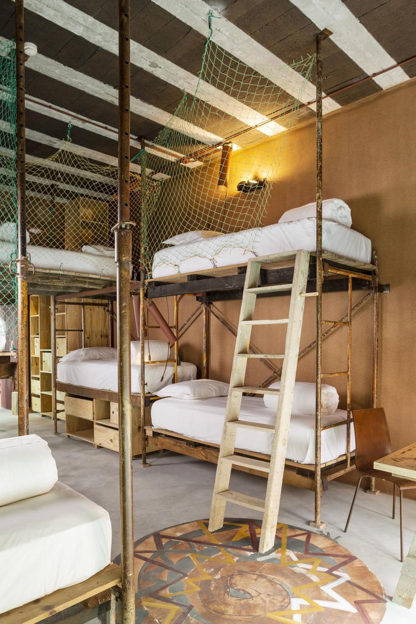 فندق Noah Surf House Portugal سانتا كروز المظهر الخارجي الصورة
