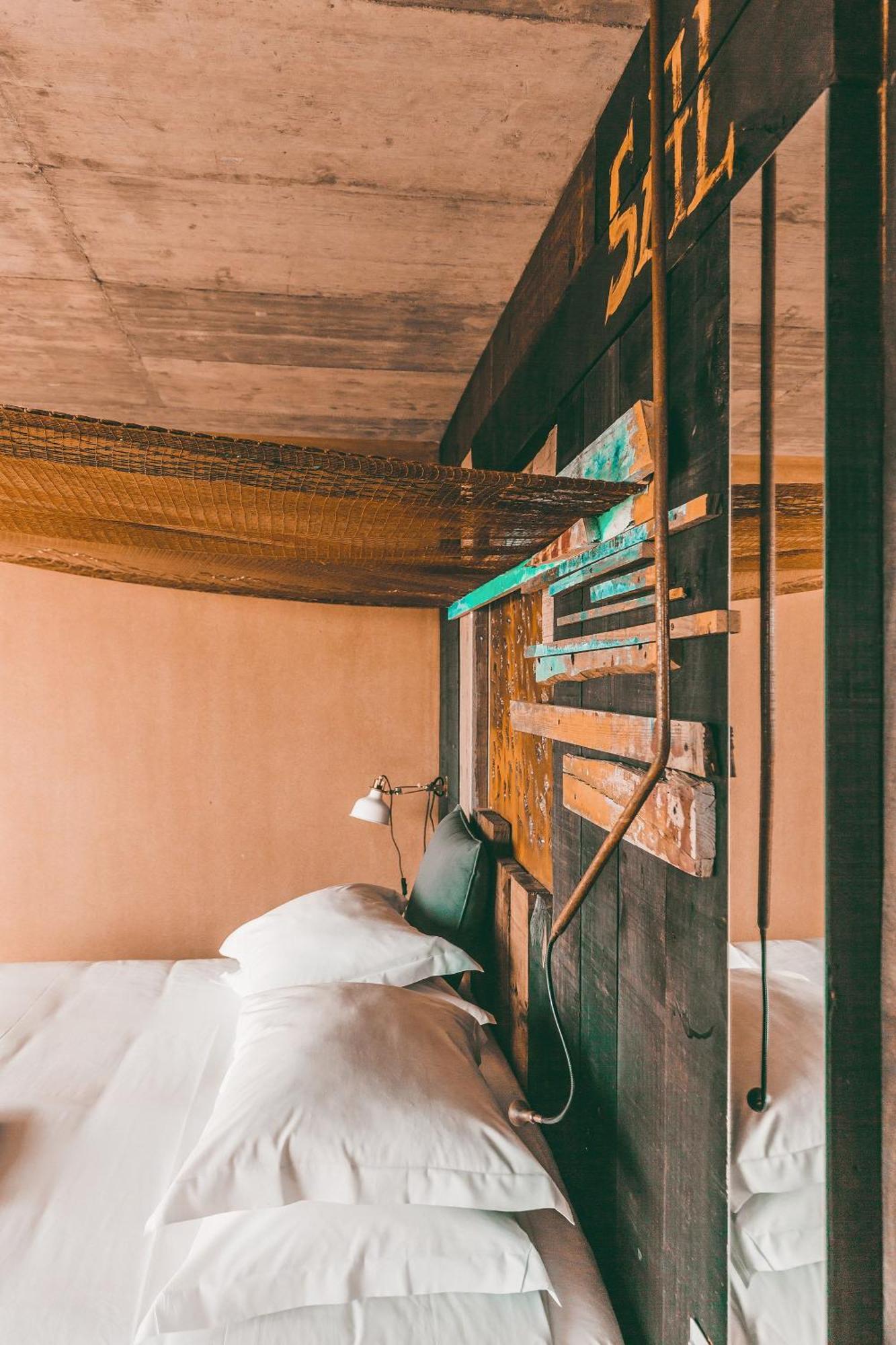 فندق Noah Surf House Portugal سانتا كروز الغرفة الصورة